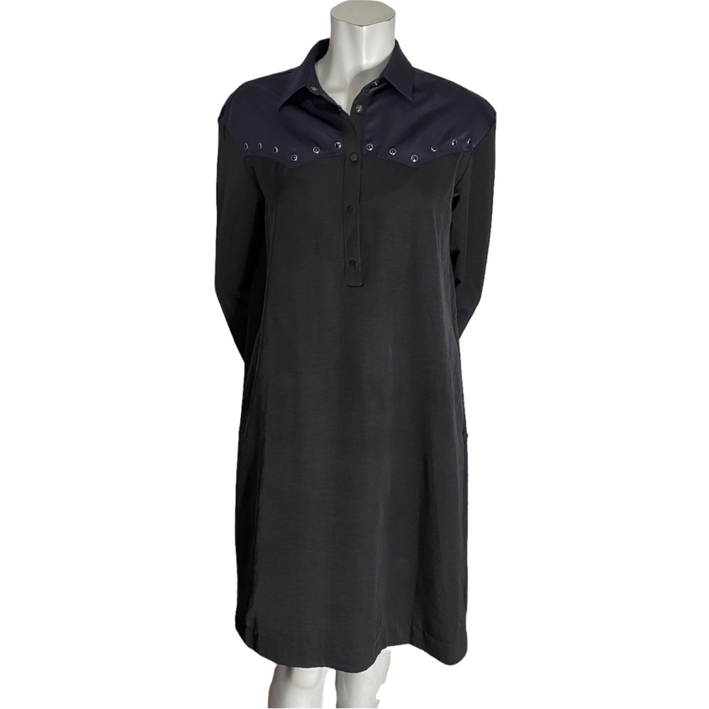 Scotch & Soda Long Sleeve Shirtdress size Large
PTP 19”
Waist 20”
Hips 21.5”